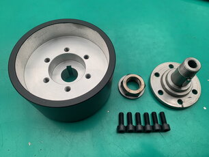 Alfa-Zentrale Nabenverlaengerung tief geschuesselt schwarz