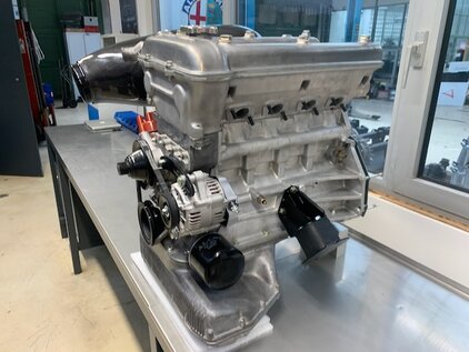 Airbox 1. Serie in Kohlefaser von Alfa-Zentrale