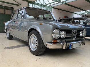 Giulia Super 2000 Alfa-Zentrale