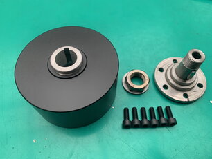 Alfa-Zentrale Nabenverlaengerung tief geschuesselt schwarz