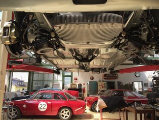 Giulia Super 2000 Alfa-Zentrale