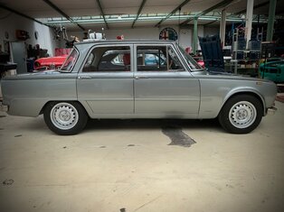 Giulia Super 2000 Alfa-Zentrale