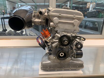Airbox 1. Serie in Kohlefaser von Alfa-Zentrale
