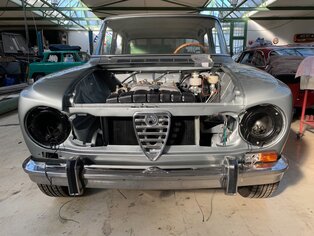 Giulia Super 2000 Alfa-Zentrale