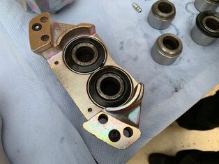 Überholung der Bremszangen bei Alfa-Zentrale