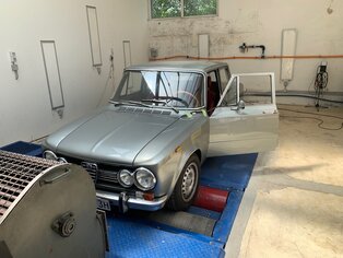 Giulia Super 2000 Alfa-Zentrale